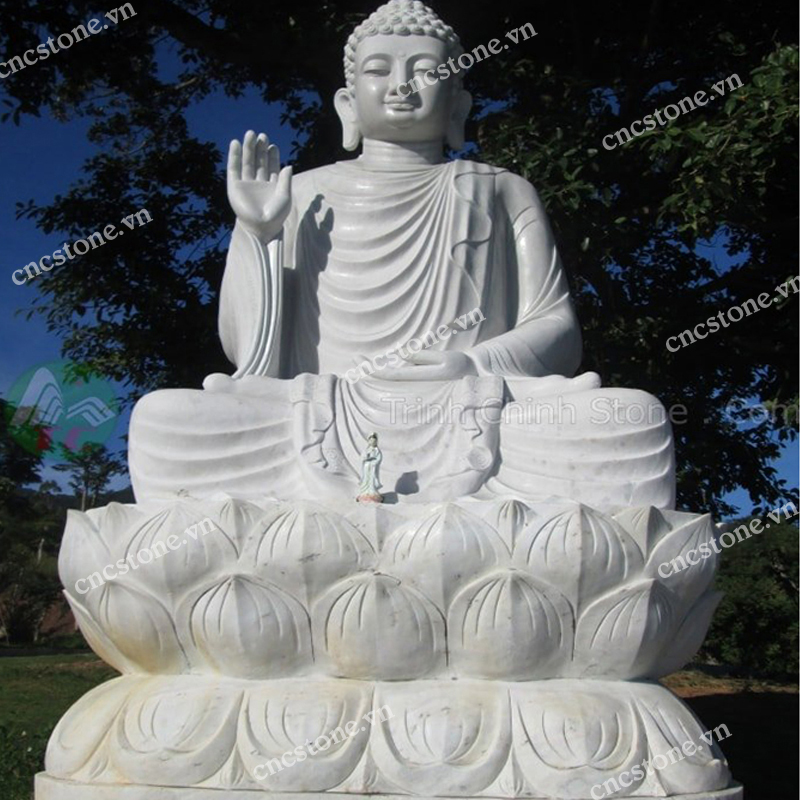 Tượng phật A Di Đà ngồi đài sen